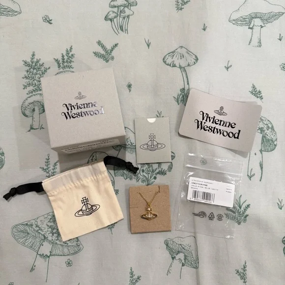Vivienne Westwood Gold Concetta Bas Relief Pendant Necklace